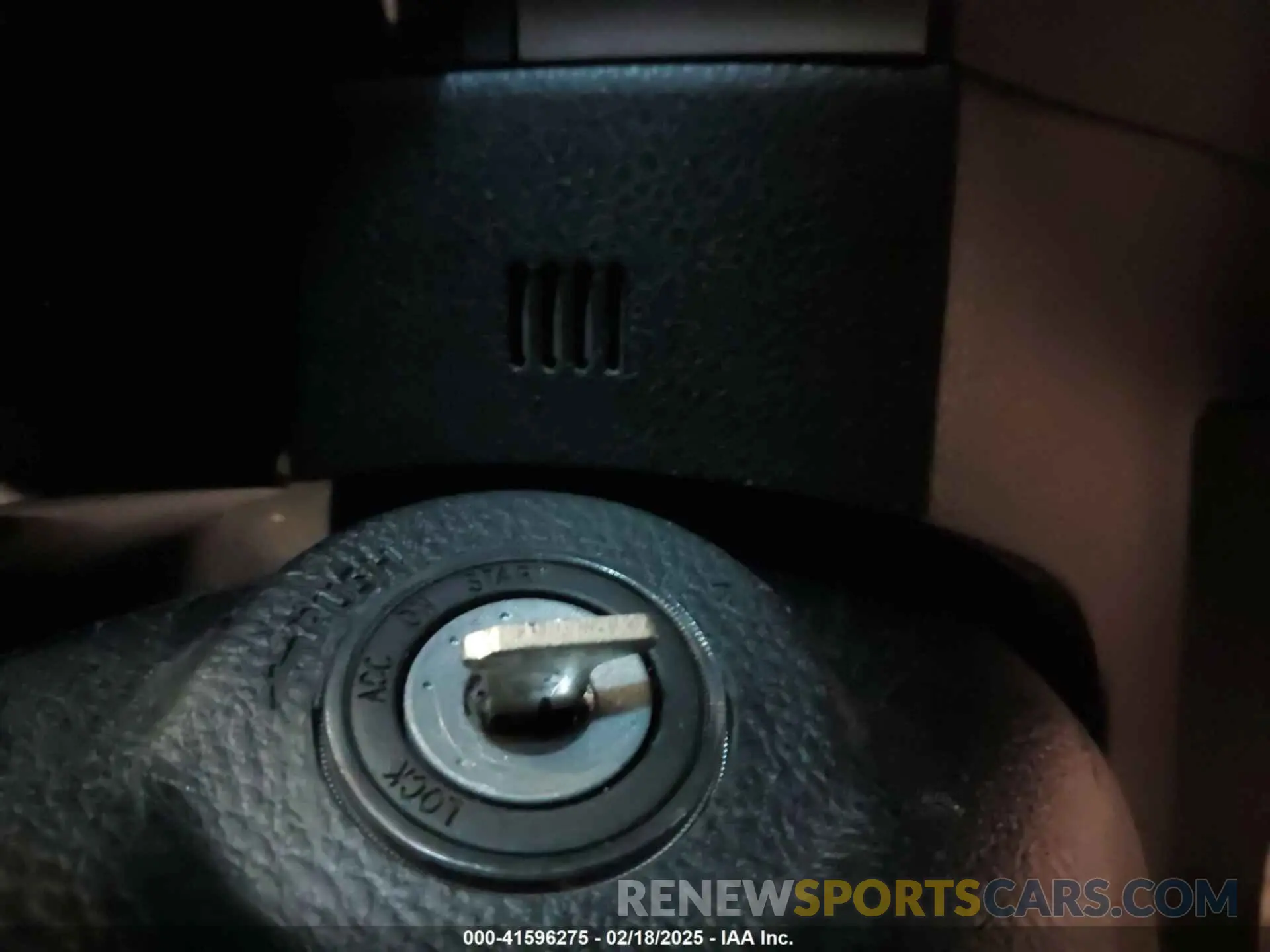 11 Photograph of a damaged car 3TMCZ5AN1LM362737 TOYOTA TACOMA 2020