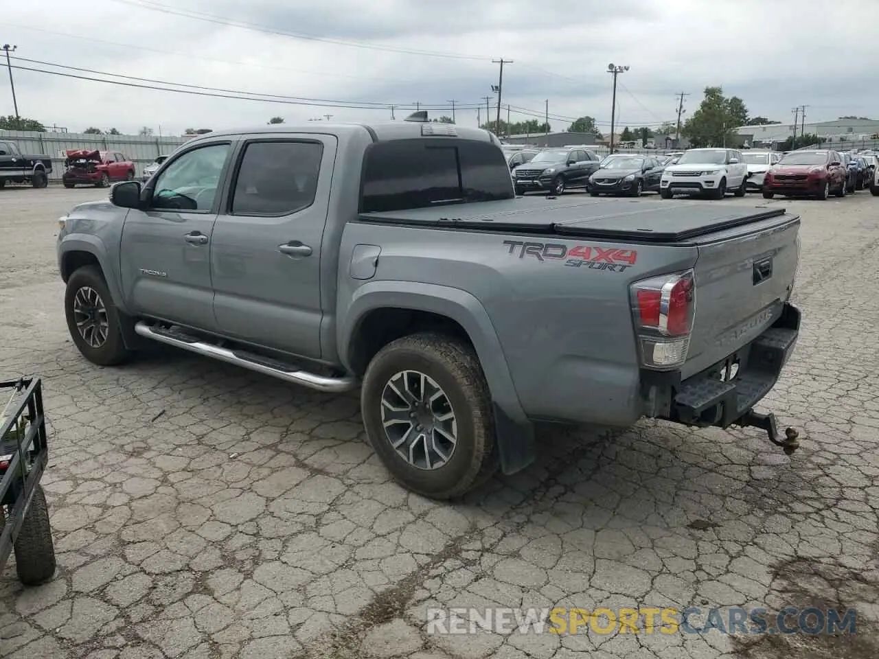 2 Photograph of a damaged car 3TMCZ5AN2LM290835 TOYOTA TACOMA 2020