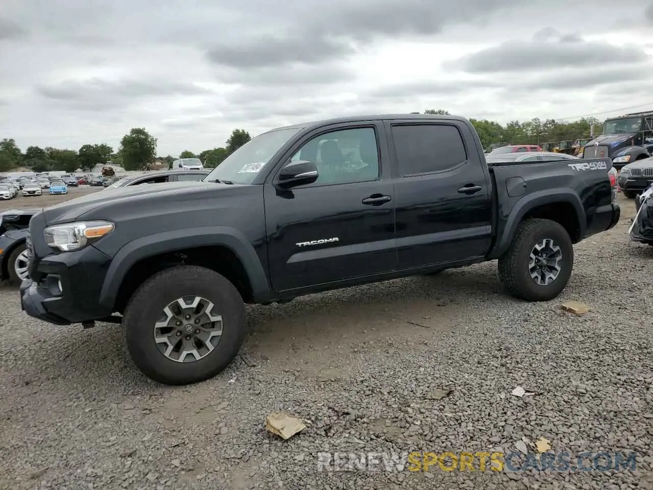 1 Photograph of a damaged car 3TMCZ5AN2LM324885 TOYOTA TACOMA 2020