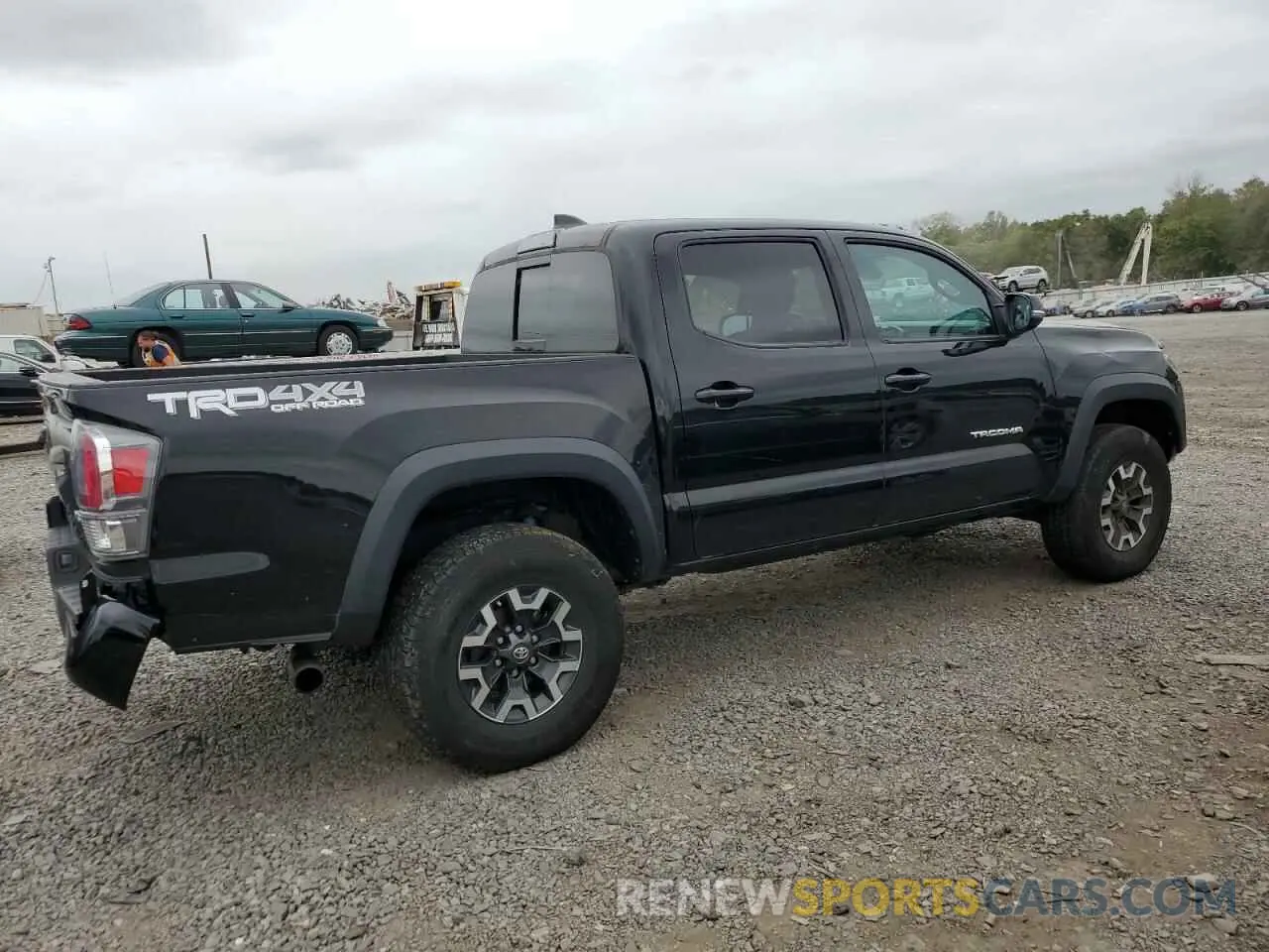 3 Photograph of a damaged car 3TMCZ5AN2LM324885 TOYOTA TACOMA 2020