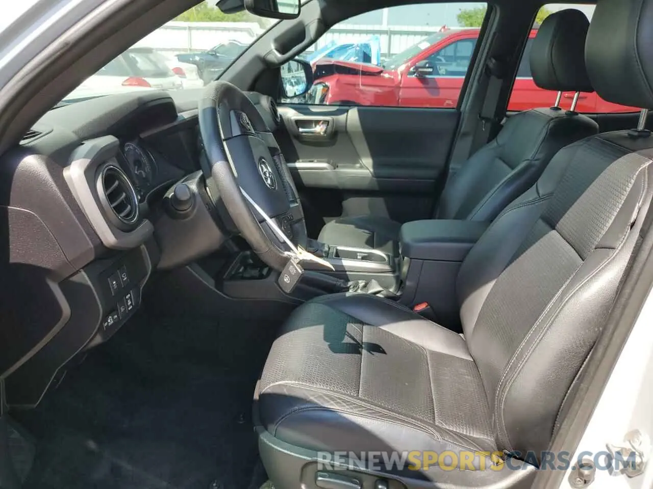 7 Photograph of a damaged car 3TMCZ5AN2LM327690 TOYOTA TACOMA 2020