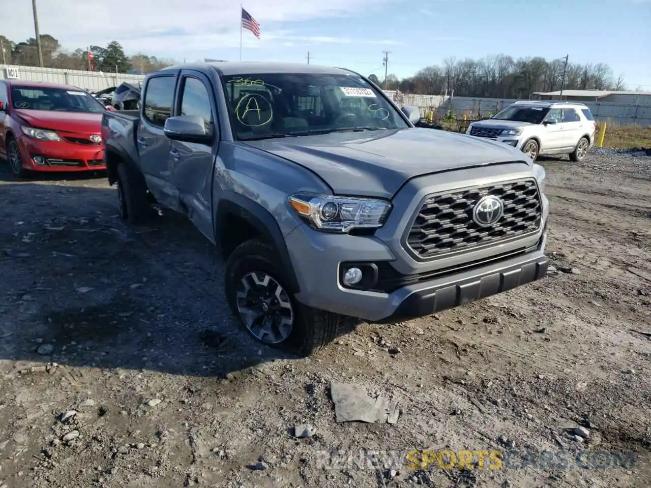 1 Photograph of a damaged car 3TMCZ5AN2LM341265 TOYOTA TACOMA 2020