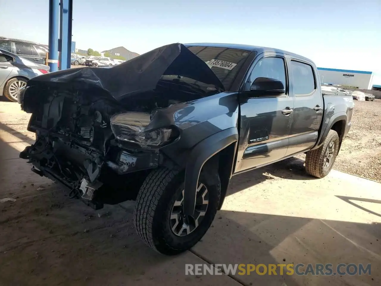 1 Photograph of a damaged car 3TMCZ5AN2LM341993 TOYOTA TACOMA 2020