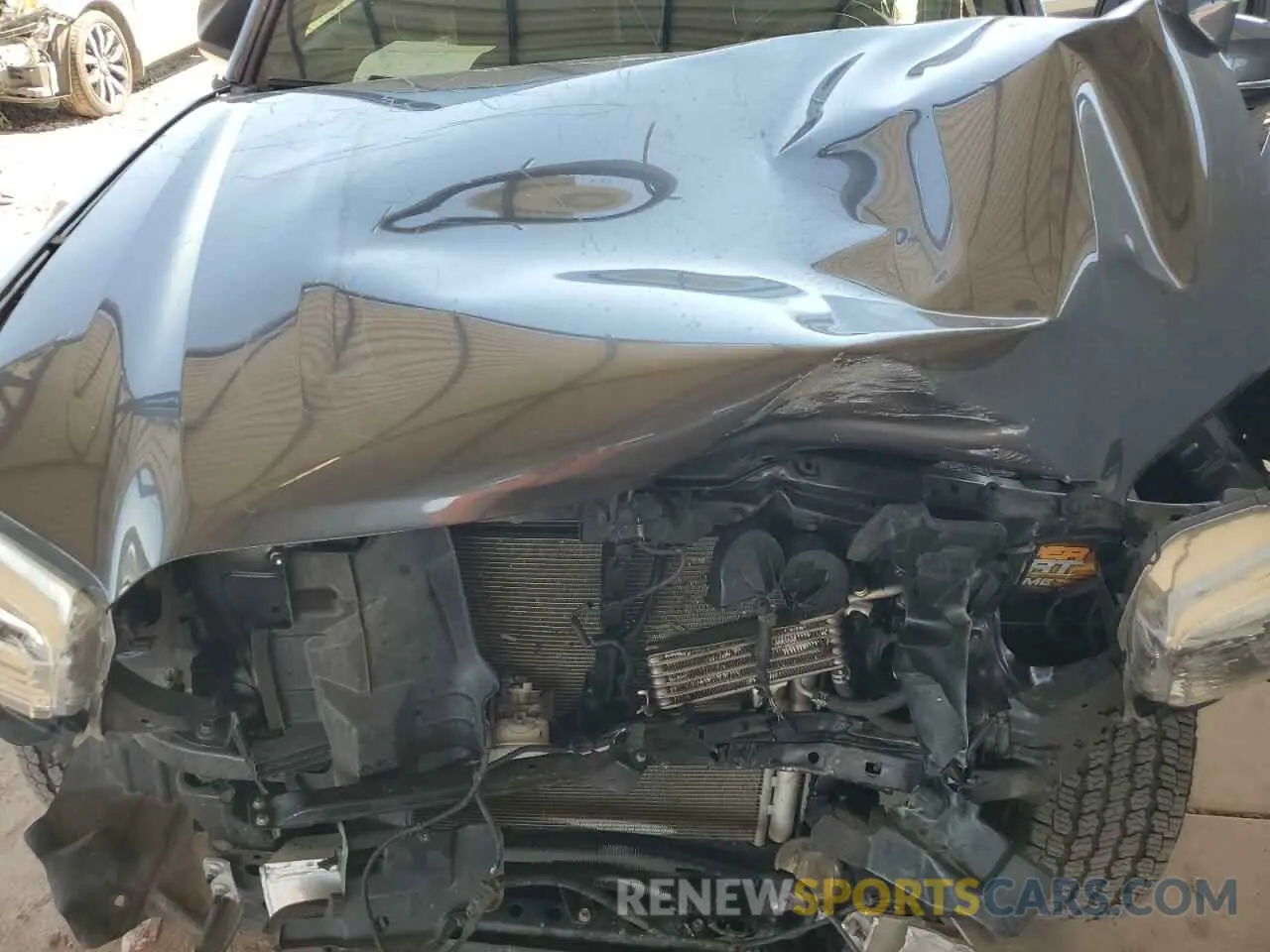 11 Photograph of a damaged car 3TMCZ5AN2LM341993 TOYOTA TACOMA 2020
