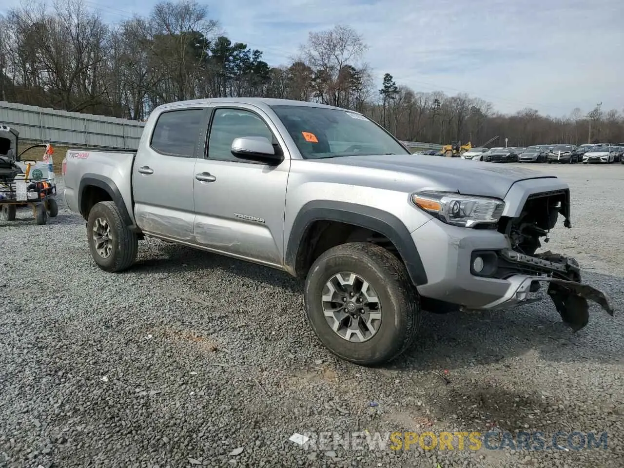 4 Photograph of a damaged car 3TMCZ5AN3LM316973 TOYOTA TACOMA 2020