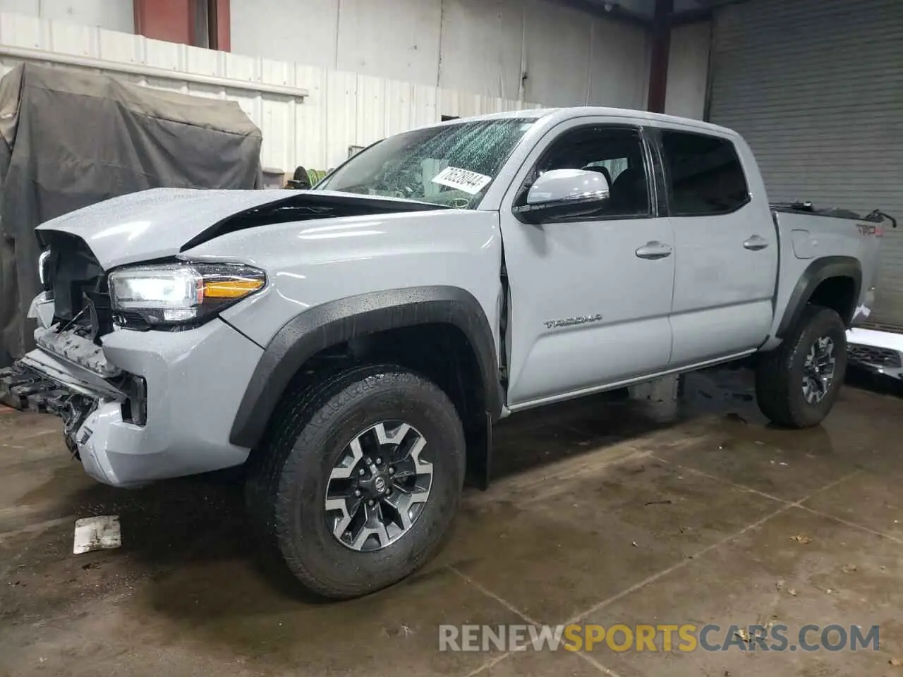 1 Photograph of a damaged car 3TMCZ5AN3LM319503 TOYOTA TACOMA 2020