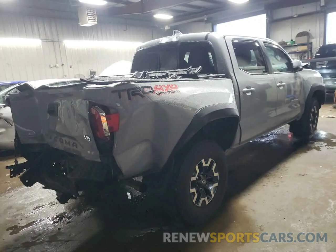 3 Photograph of a damaged car 3TMCZ5AN3LM319503 TOYOTA TACOMA 2020