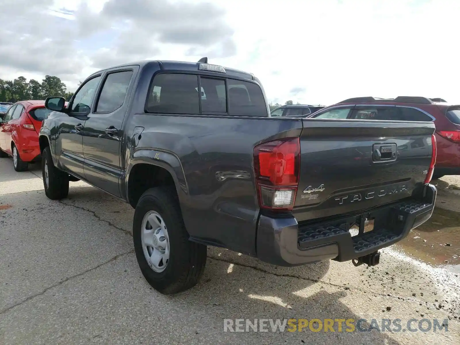 3 Photograph of a damaged car 3TMCZ5AN3LM325687 TOYOTA TACOMA 2020