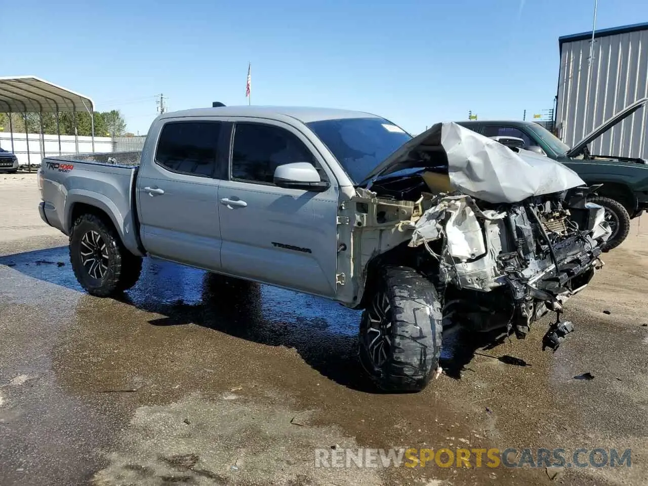 4 Photograph of a damaged car 3TMCZ5AN3LM328007 TOYOTA TACOMA 2020