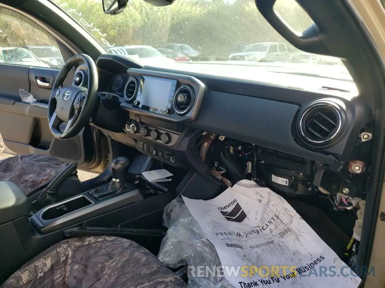 8 Photograph of a damaged car 3TMCZ5AN3LM350900 TOYOTA TACOMA 2020