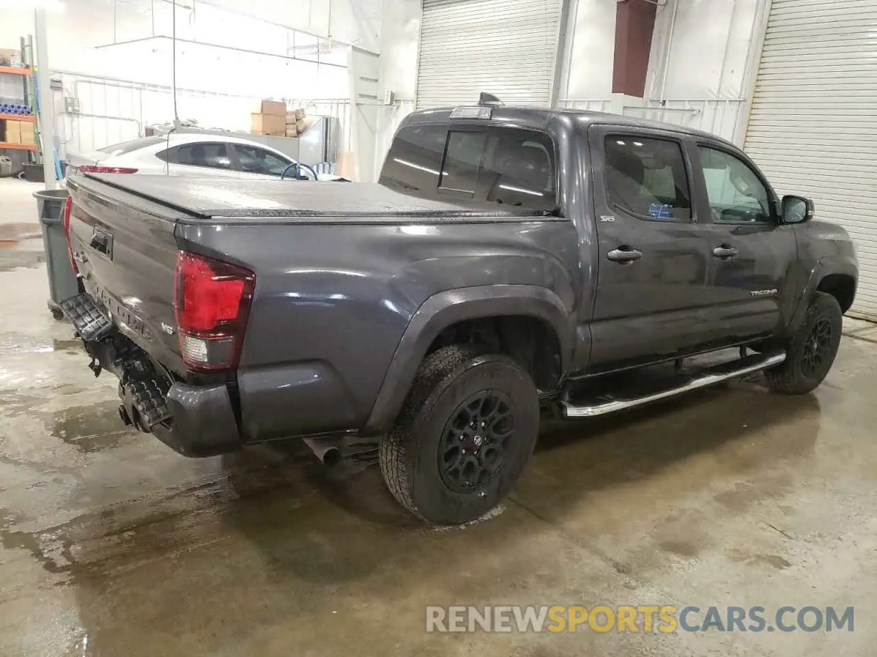 3 Photograph of a damaged car 3TMCZ5AN3LM353408 TOYOTA TACOMA 2020