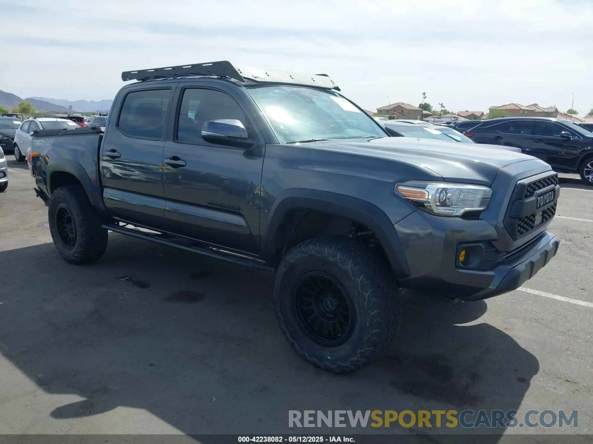 1 Photograph of a damaged car 3TMCZ5AN3LM357510 TOYOTA TACOMA 2020