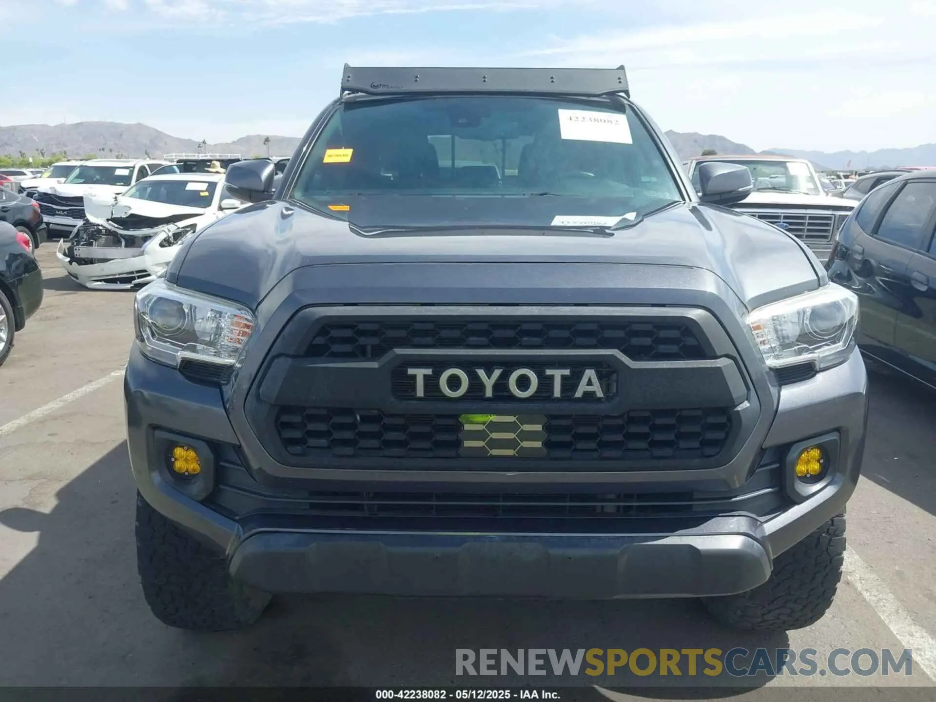 12 Photograph of a damaged car 3TMCZ5AN3LM357510 TOYOTA TACOMA 2020