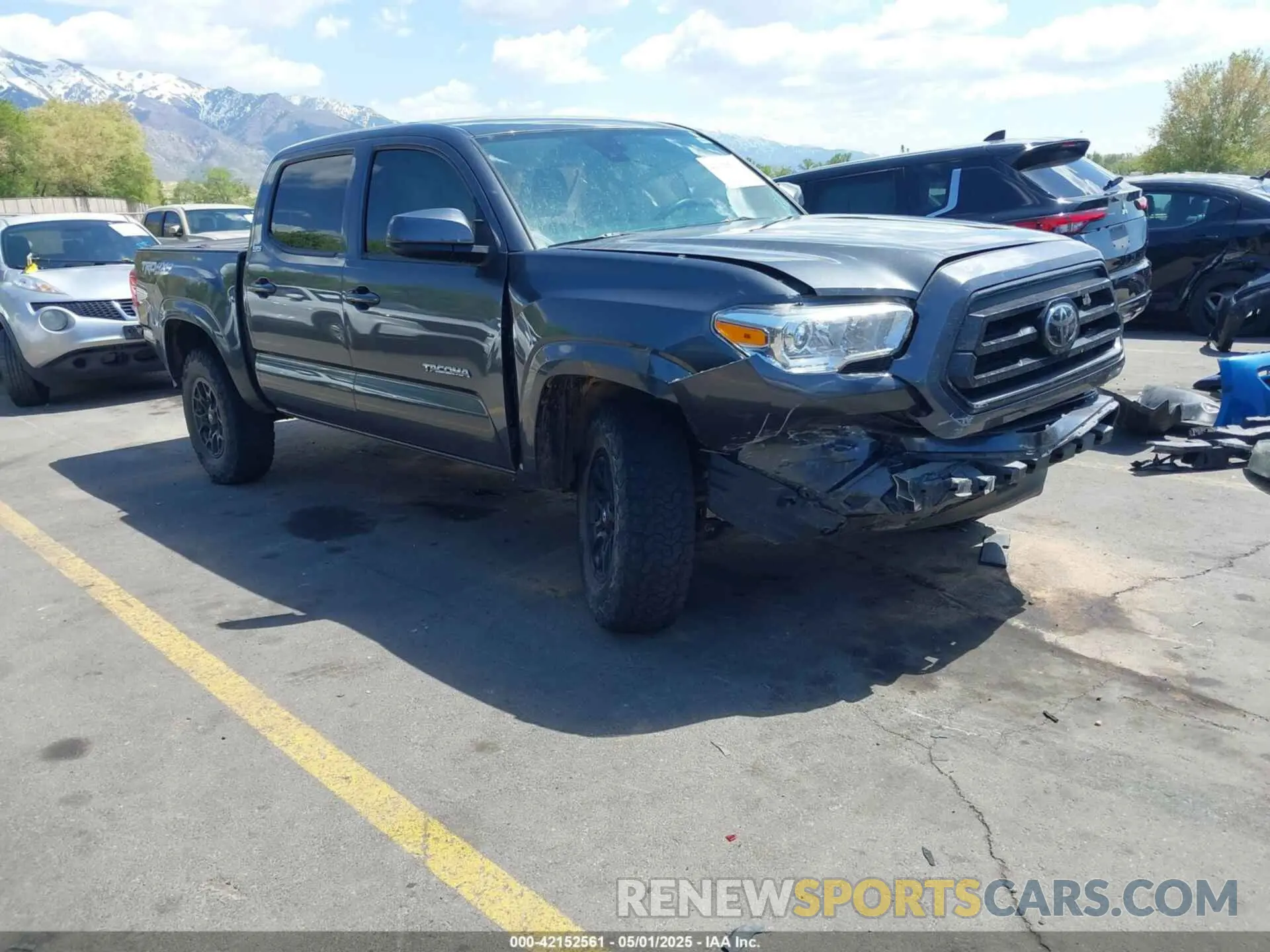 1 Photograph of a damaged car 3TMCZ5AN4LM310874 TOYOTA TACOMA 2020