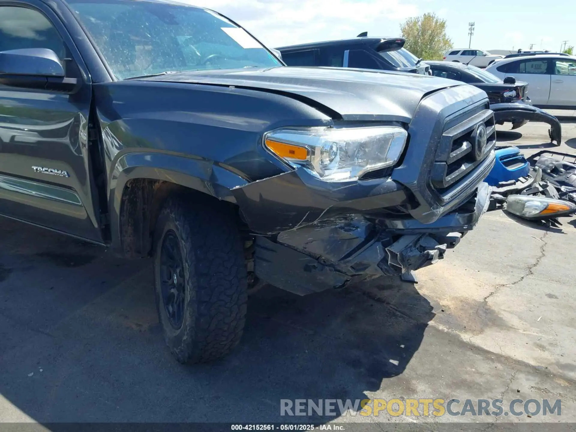 6 Photograph of a damaged car 3TMCZ5AN4LM310874 TOYOTA TACOMA 2020