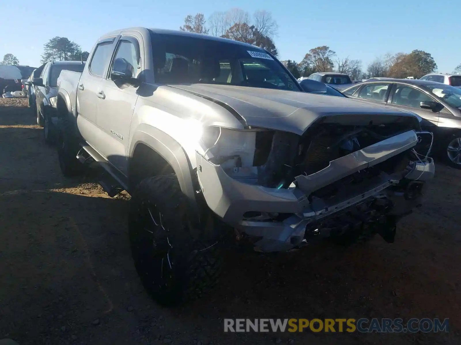 1 Photograph of a damaged car 3TMCZ5AN4LM313984 TOYOTA TACOMA 2020