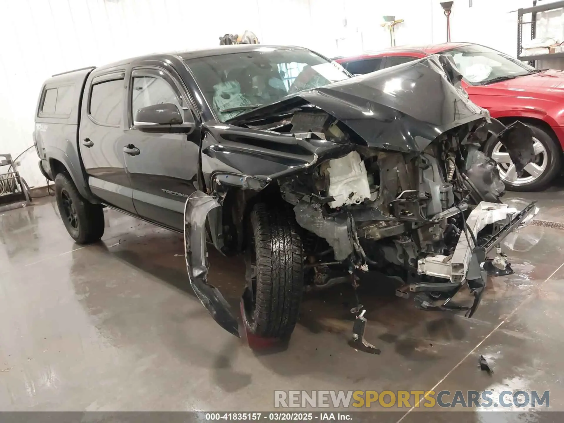 1 Photograph of a damaged car 3TMCZ5AN4LM338884 TOYOTA TACOMA 2020