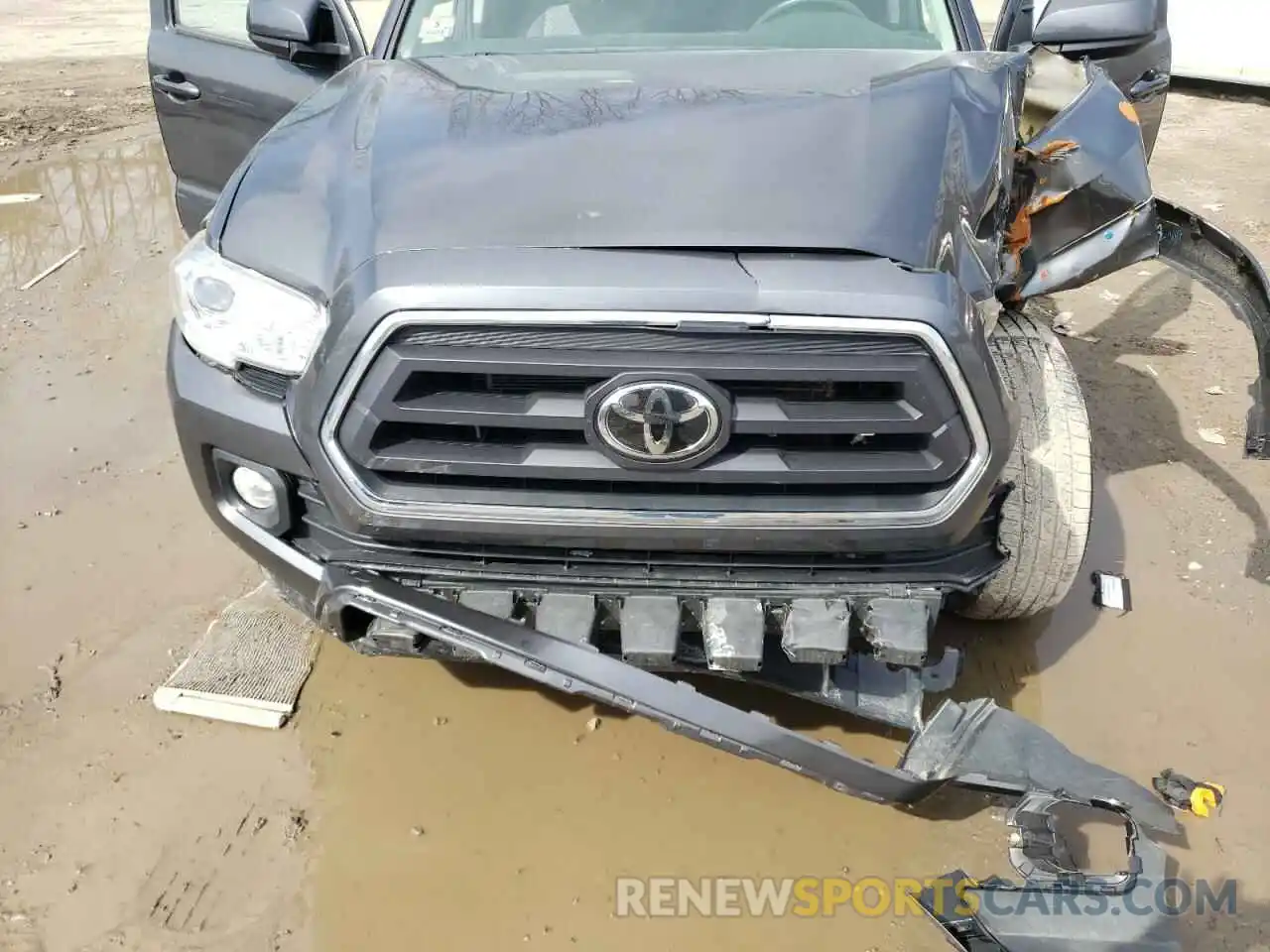 7 Photograph of a damaged car 3TMCZ5AN5LM298346 TOYOTA TACOMA 2020