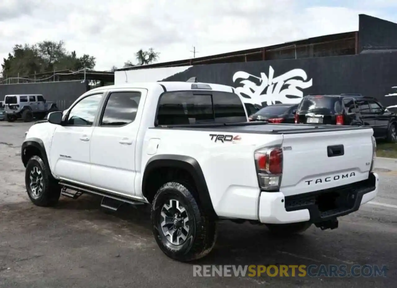 3 Photograph of a damaged car 3TMCZ5AN5LM314612 TOYOTA TACOMA 2020