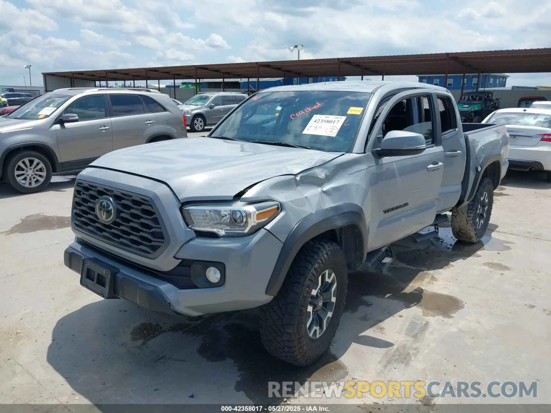2 Photograph of a damaged car 3TMCZ5AN5LM318434 TOYOTA TACOMA 2020