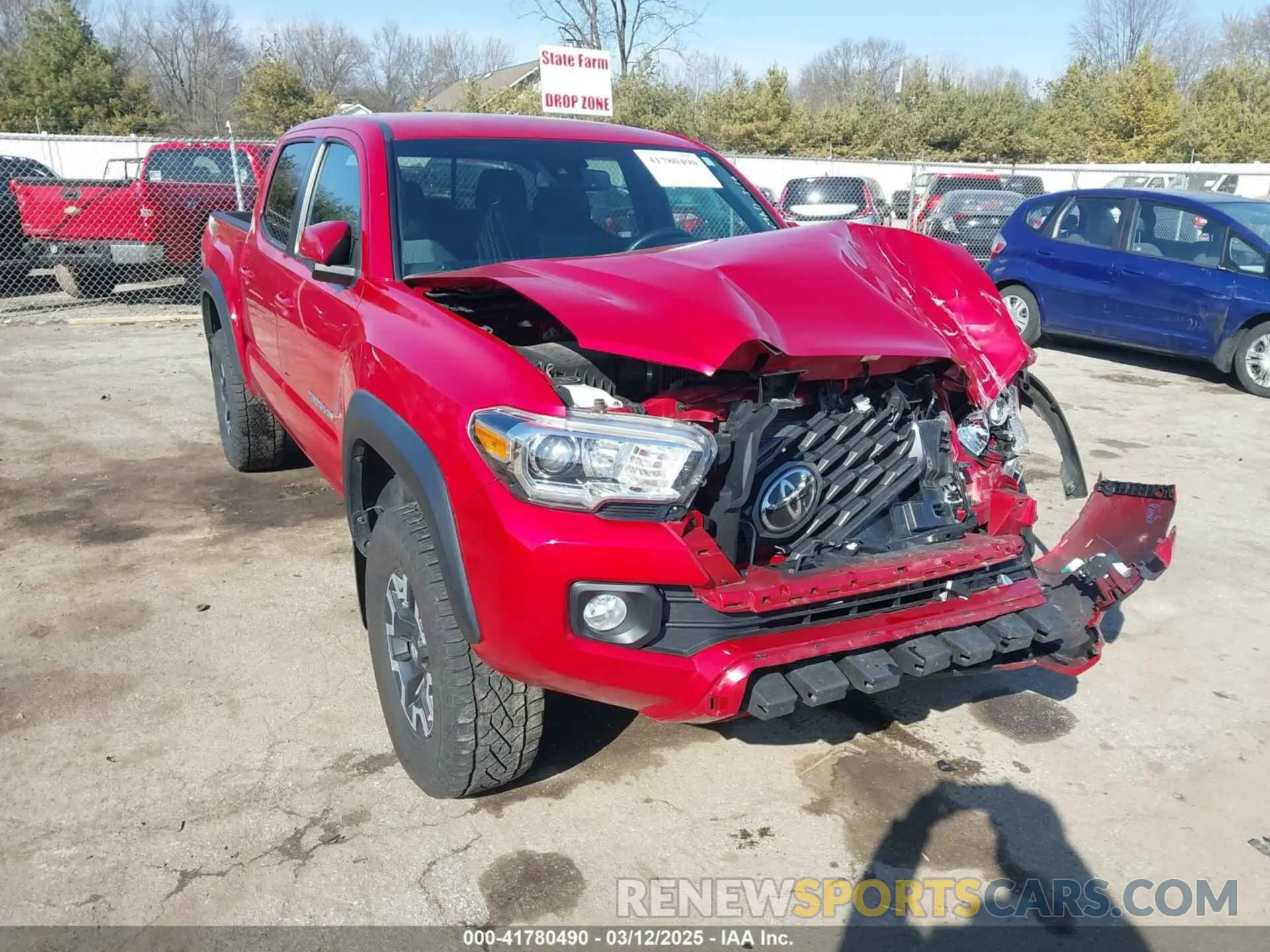 1 Photograph of a damaged car 3TMCZ5AN5LM347979 TOYOTA TACOMA 2020