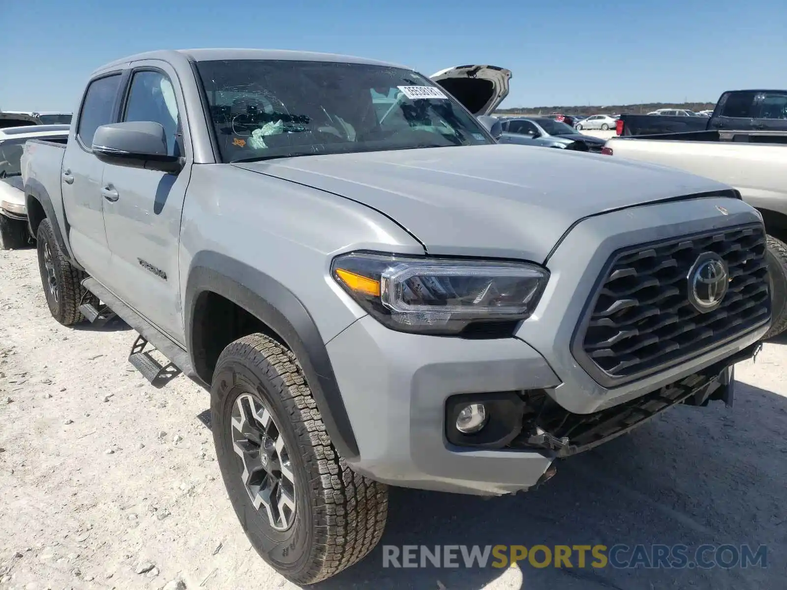 1 Photograph of a damaged car 3TMCZ5AN5LM368055 TOYOTA TACOMA 2020