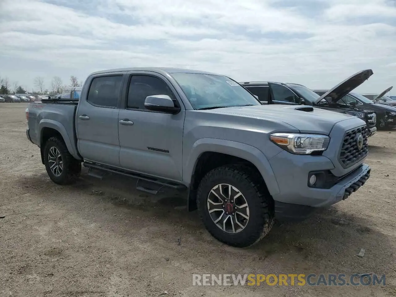 4 Photograph of a damaged car 3TMCZ5AN6LM291471 TOYOTA TACOMA 2020