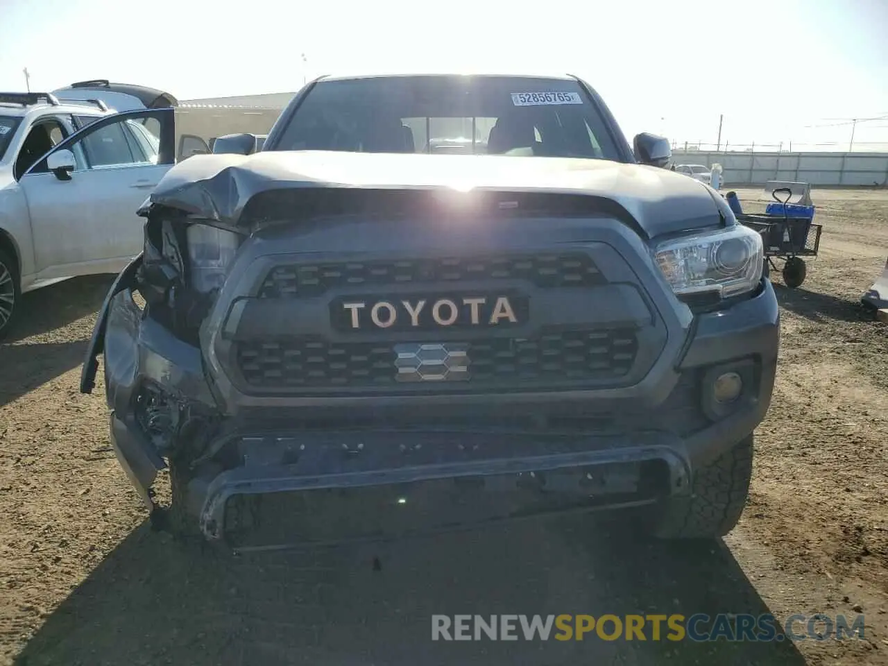 5 Photograph of a damaged car 3TMCZ5AN6LM302906 TOYOTA TACOMA 2020