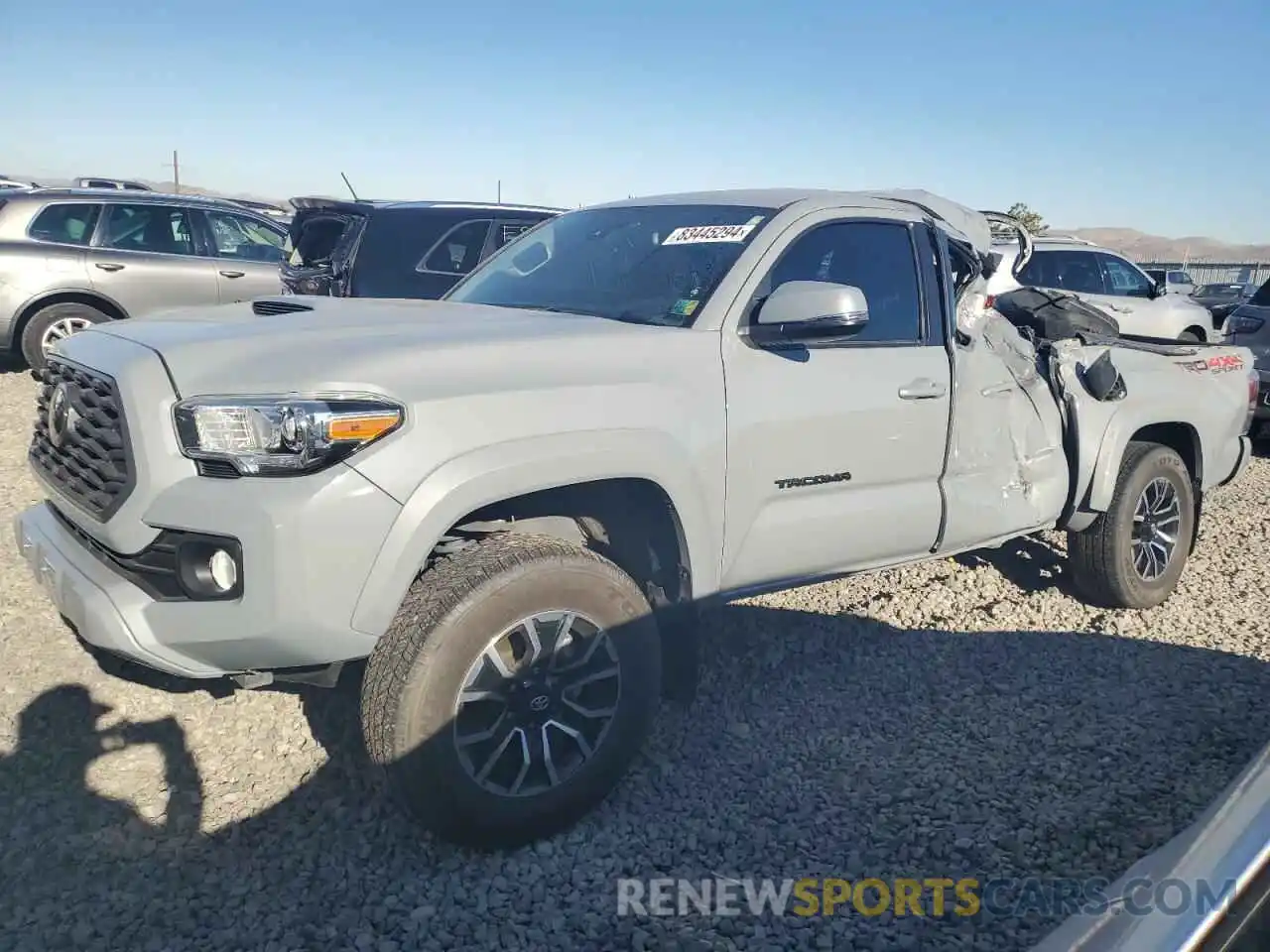 1 Photograph of a damaged car 3TMCZ5AN6LM320077 TOYOTA TACOMA 2020