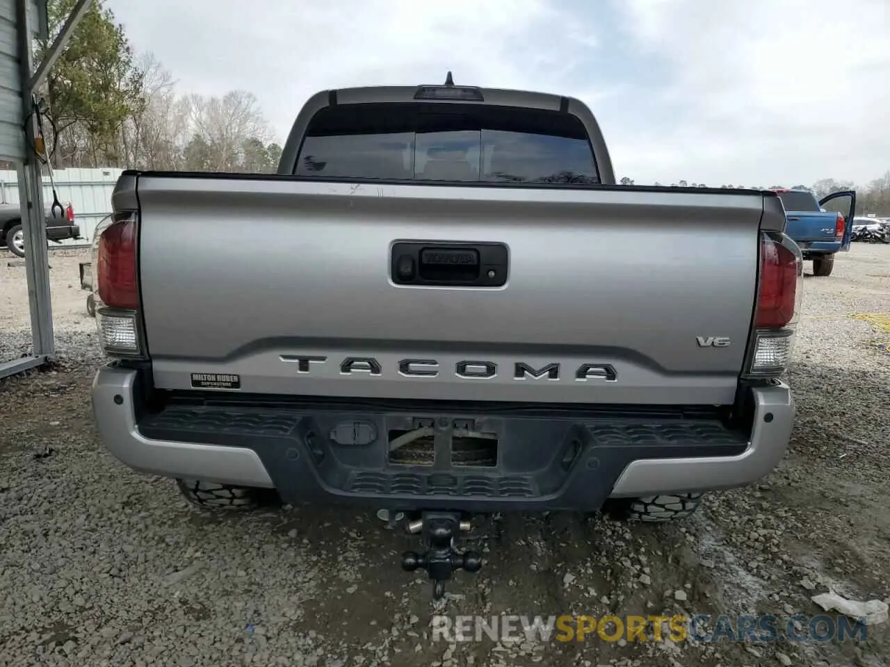 6 Photograph of a damaged car 3TMCZ5AN7LM308097 TOYOTA TACOMA 2020