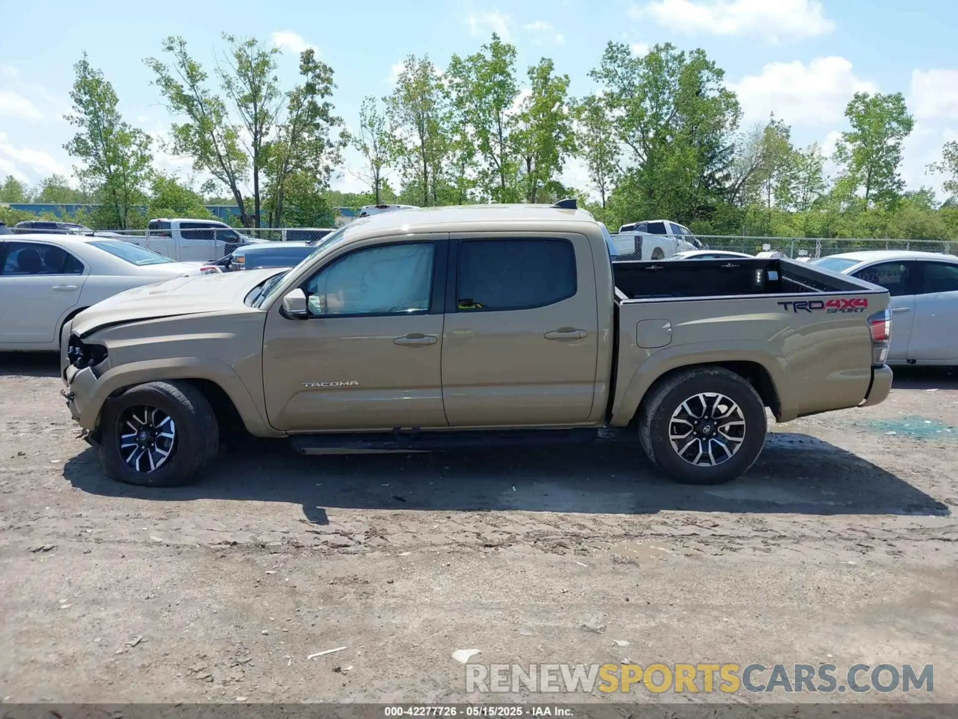 13 Photograph of a damaged car 3TMCZ5AN7LM308553 TOYOTA TACOMA 2020