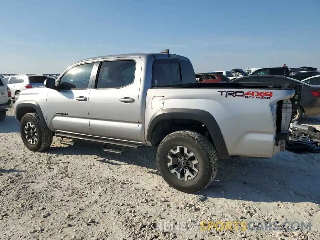 2 Photograph of a damaged car 3TMCZ5AN7LM319357 TOYOTA TACOMA 2020