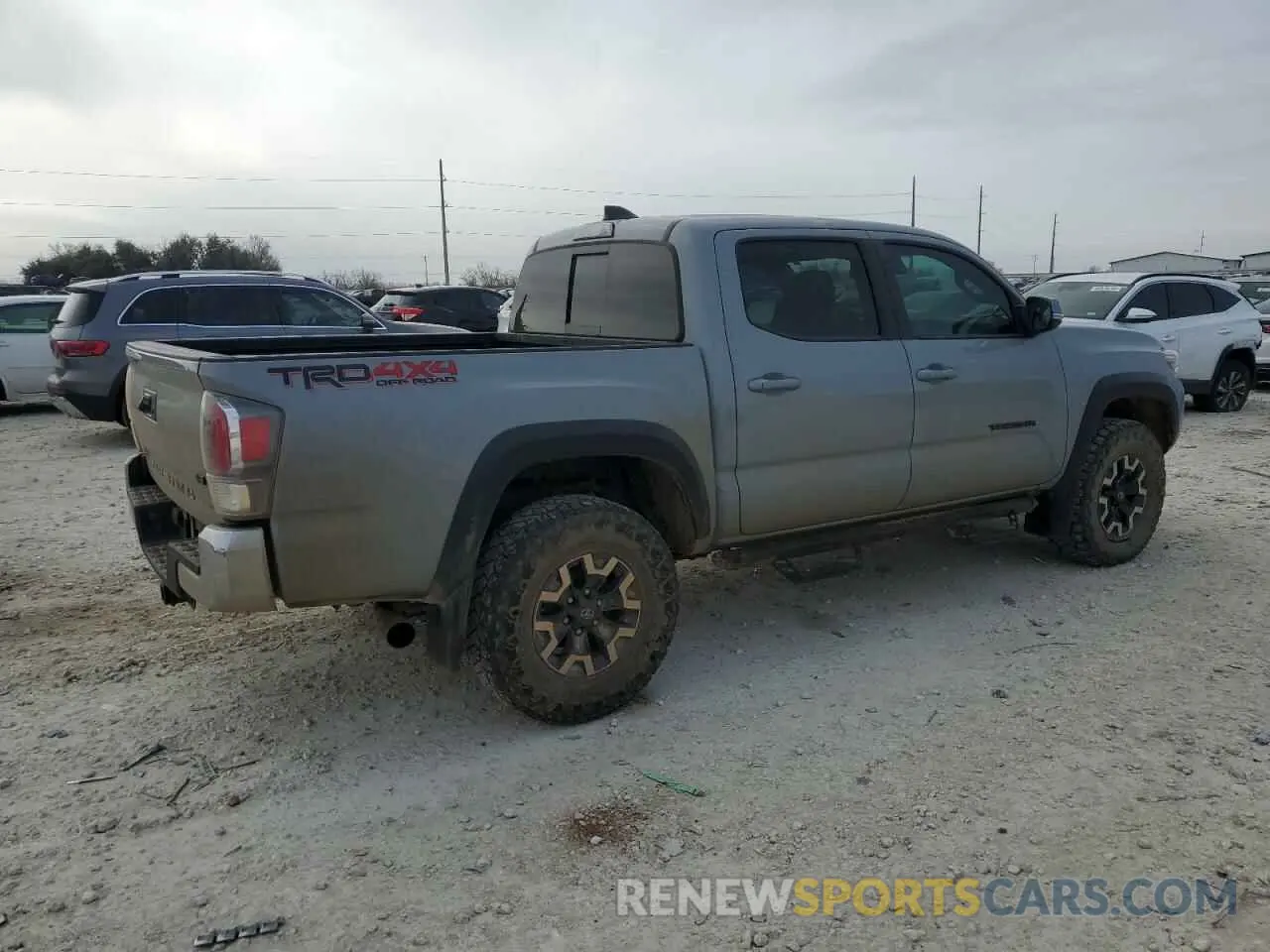 3 Photograph of a damaged car 3TMCZ5AN7LM334618 TOYOTA TACOMA 2020