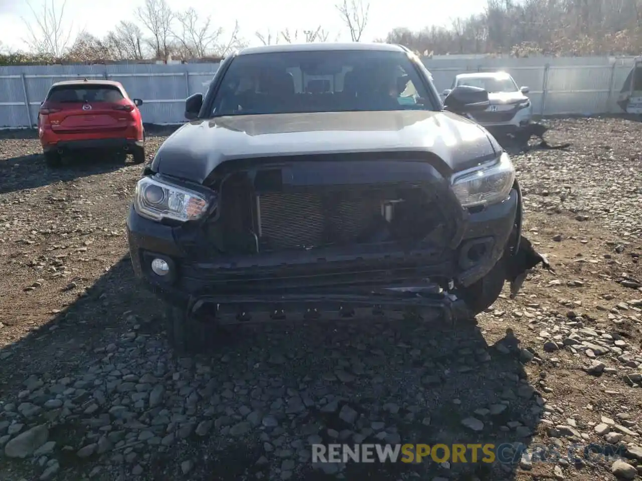 5 Photograph of a damaged car 3TMCZ5AN7LM360796 TOYOTA TACOMA 2020