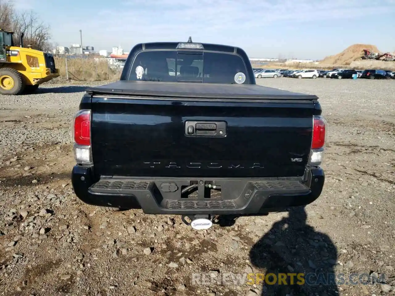 6 Photograph of a damaged car 3TMCZ5AN7LM360796 TOYOTA TACOMA 2020