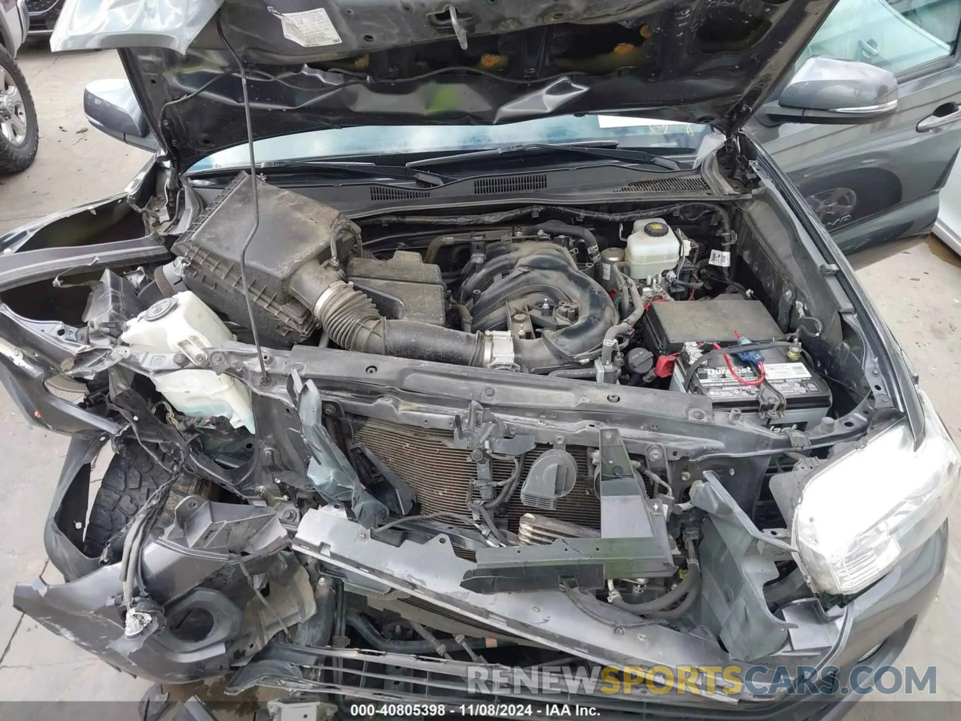 10 Photograph of a damaged car 3TMCZ5AN8LM343067 TOYOTA TACOMA 2020