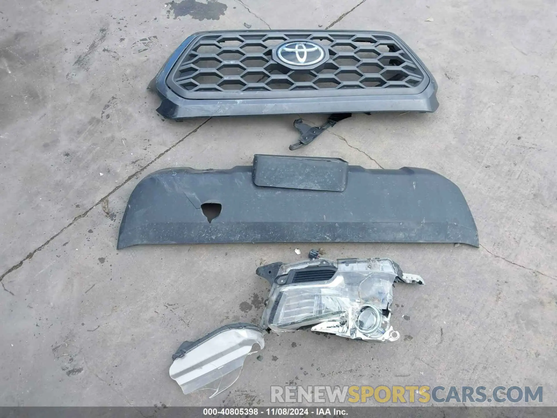 12 Photograph of a damaged car 3TMCZ5AN8LM343067 TOYOTA TACOMA 2020