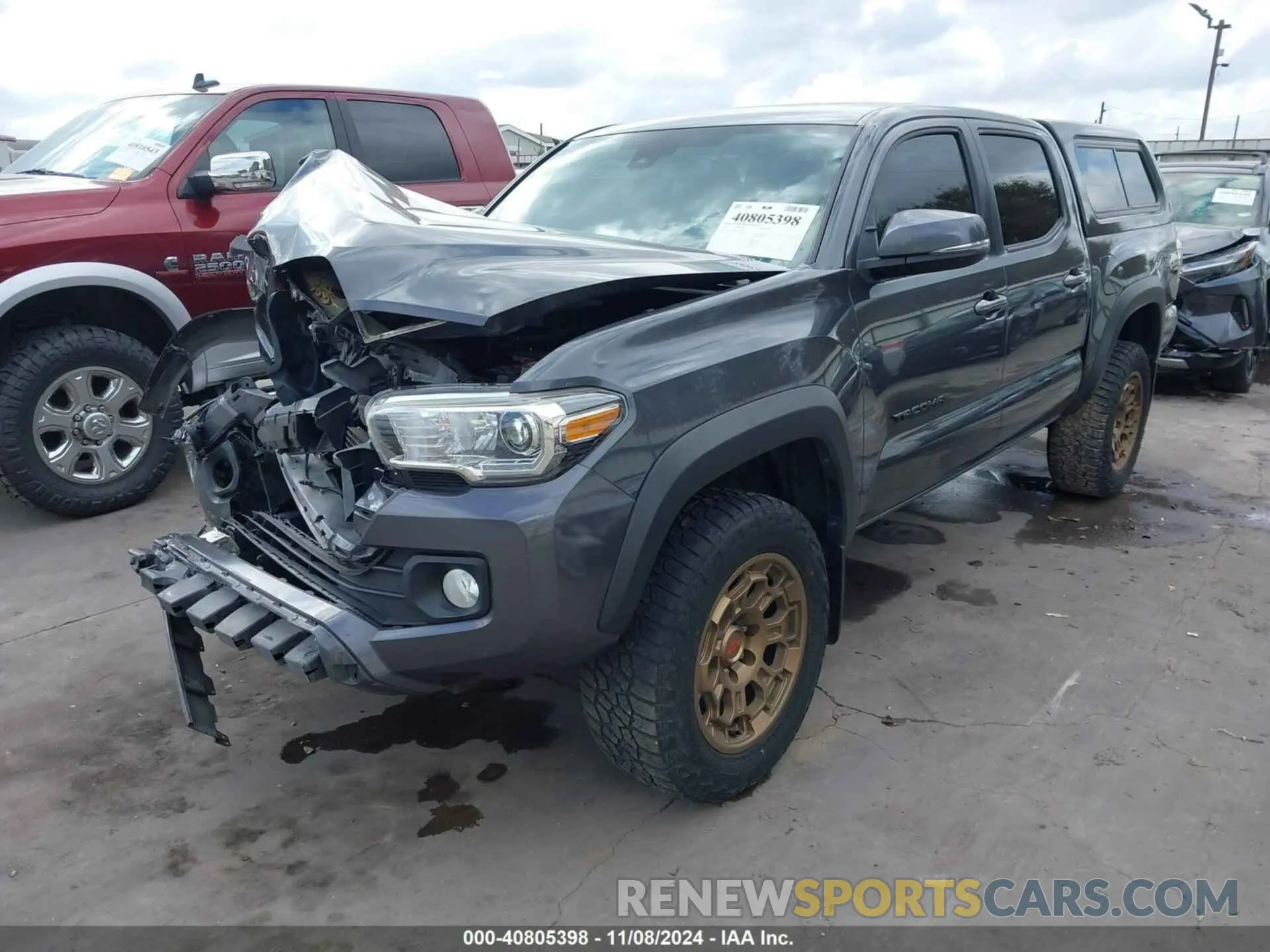 2 Photograph of a damaged car 3TMCZ5AN8LM343067 TOYOTA TACOMA 2020