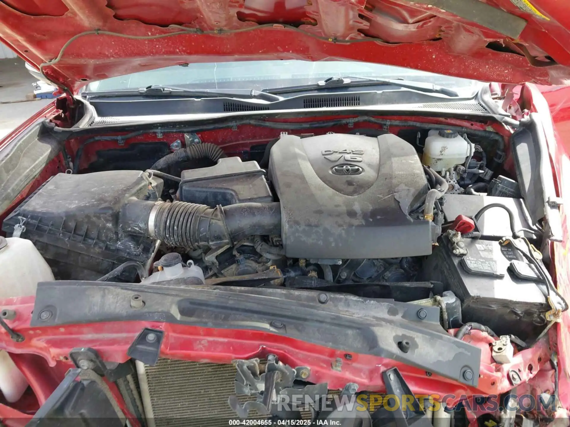 10 Photograph of a damaged car 3TMCZ5AN8LM355543 TOYOTA TACOMA 2020