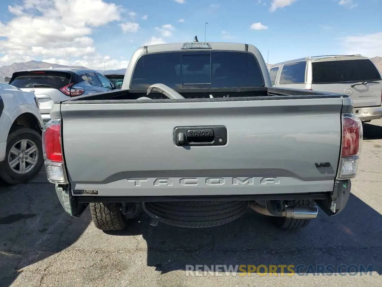 6 Photograph of a damaged car 3TMCZ5AN8LM361150 TOYOTA TACOMA 2020
