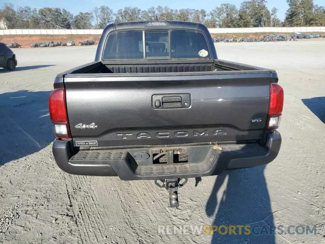 6 Photograph of a damaged car 3TMCZ5AN9LM295675 TOYOTA TACOMA 2020