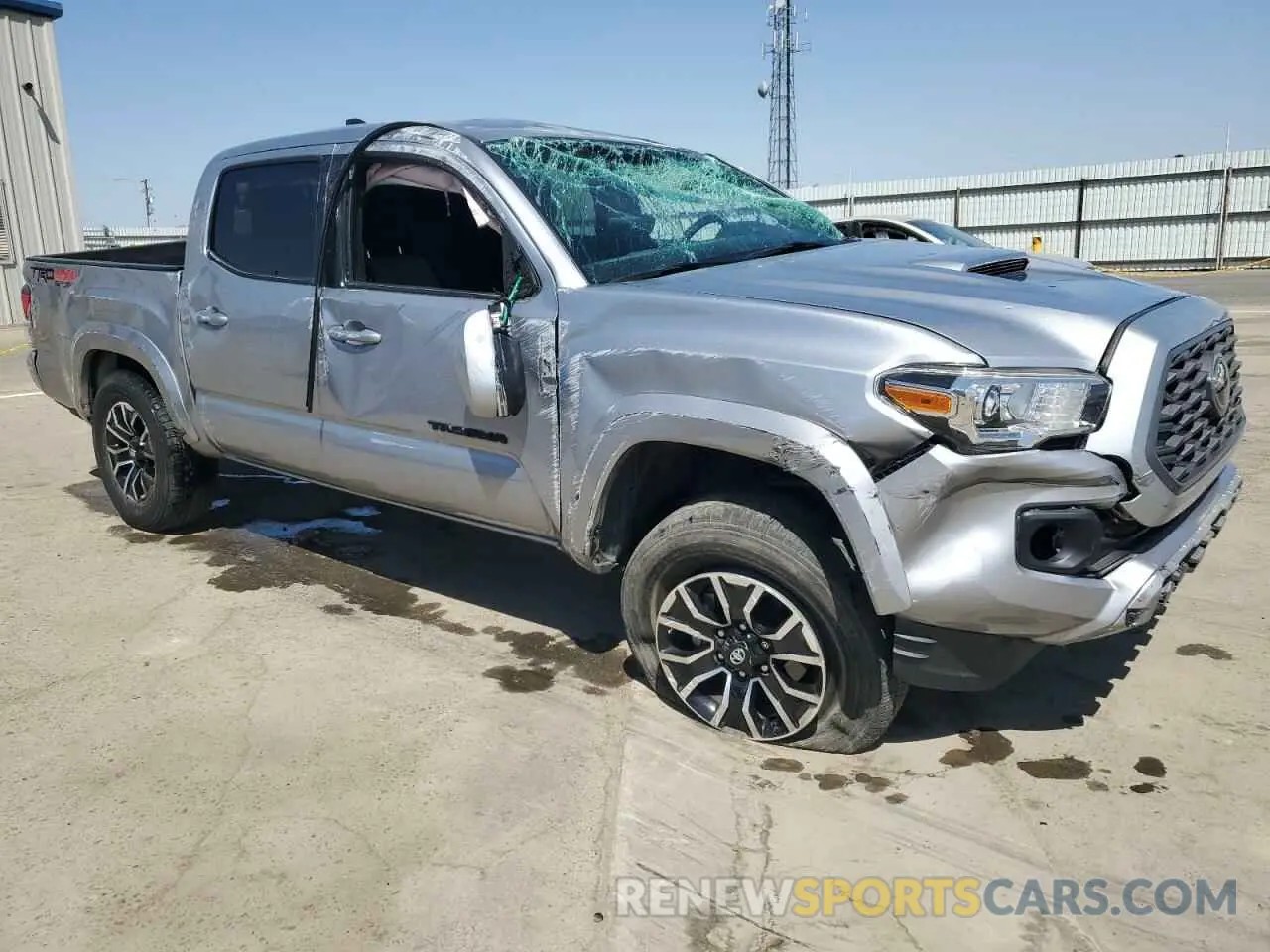 4 Photograph of a damaged car 3TMCZ5AN9LM311910 TOYOTA TACOMA 2020