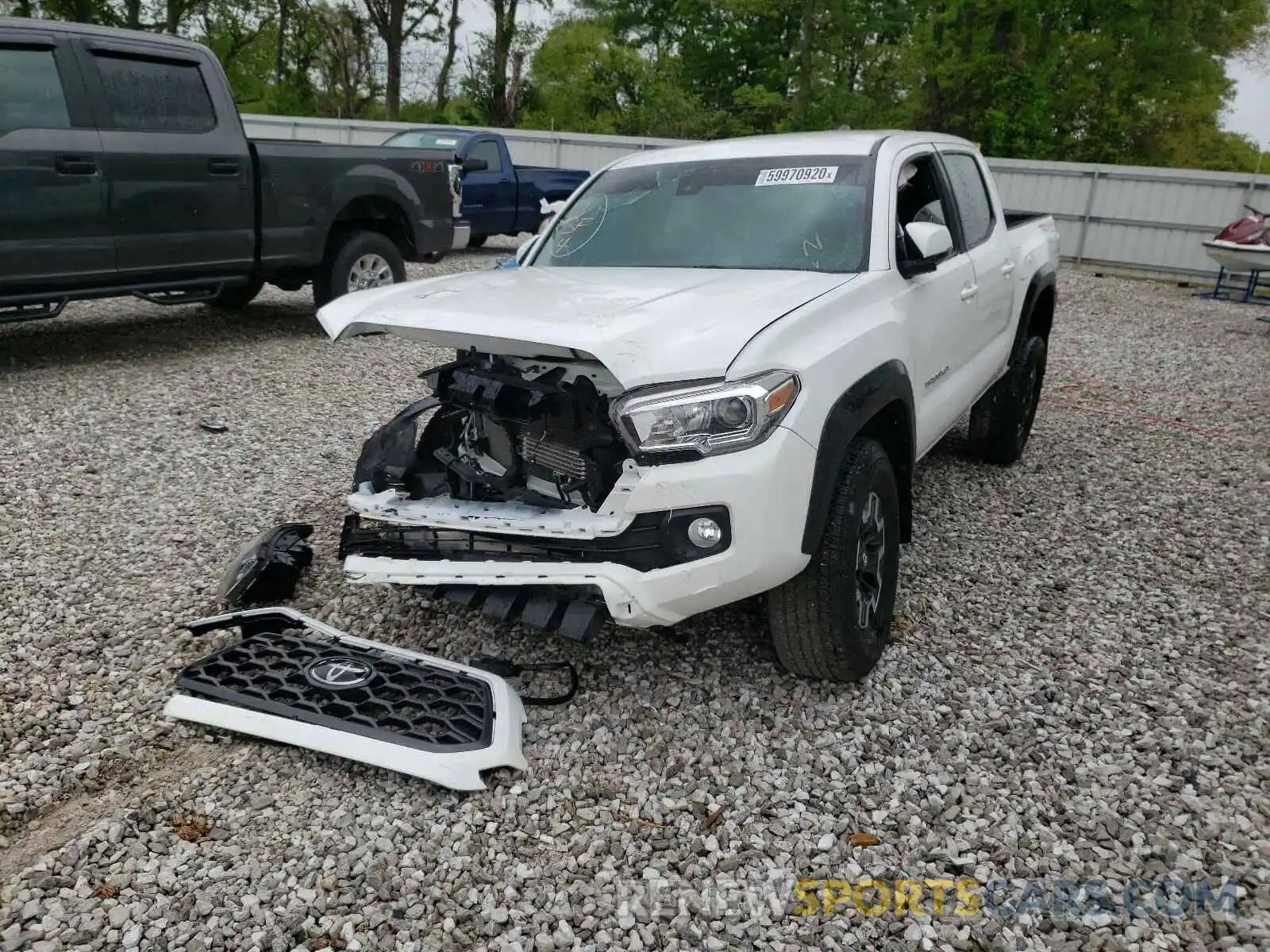 2 Photograph of a damaged car 3TMCZ5AN9LM318159 TOYOTA TACOMA 2020