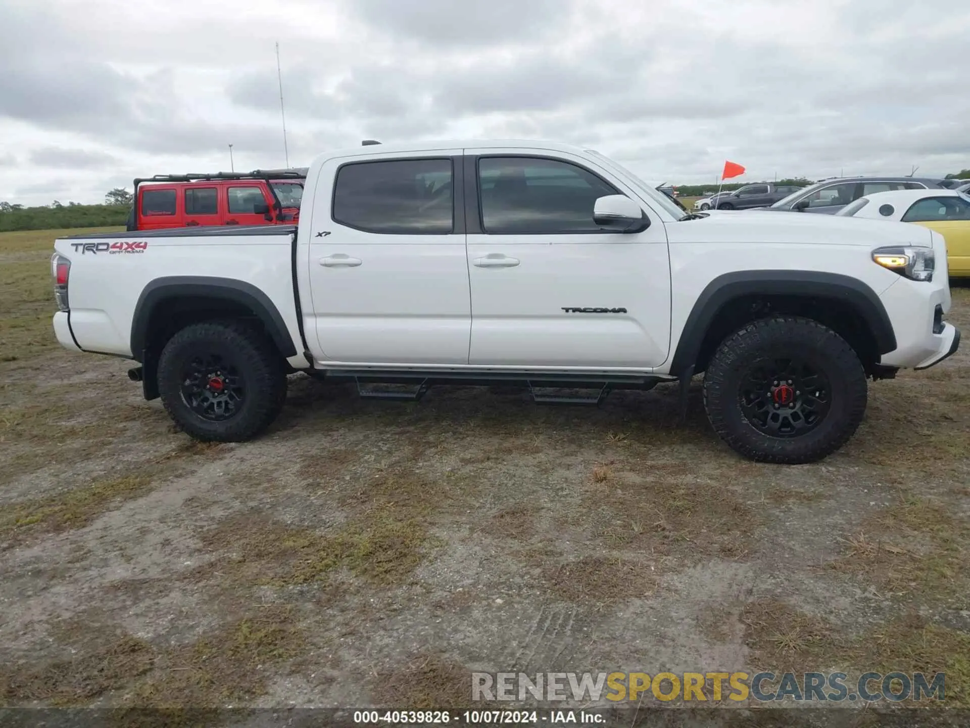 13 Photograph of a damaged car 3TMCZ5AN9LM321644 TOYOTA TACOMA 2020