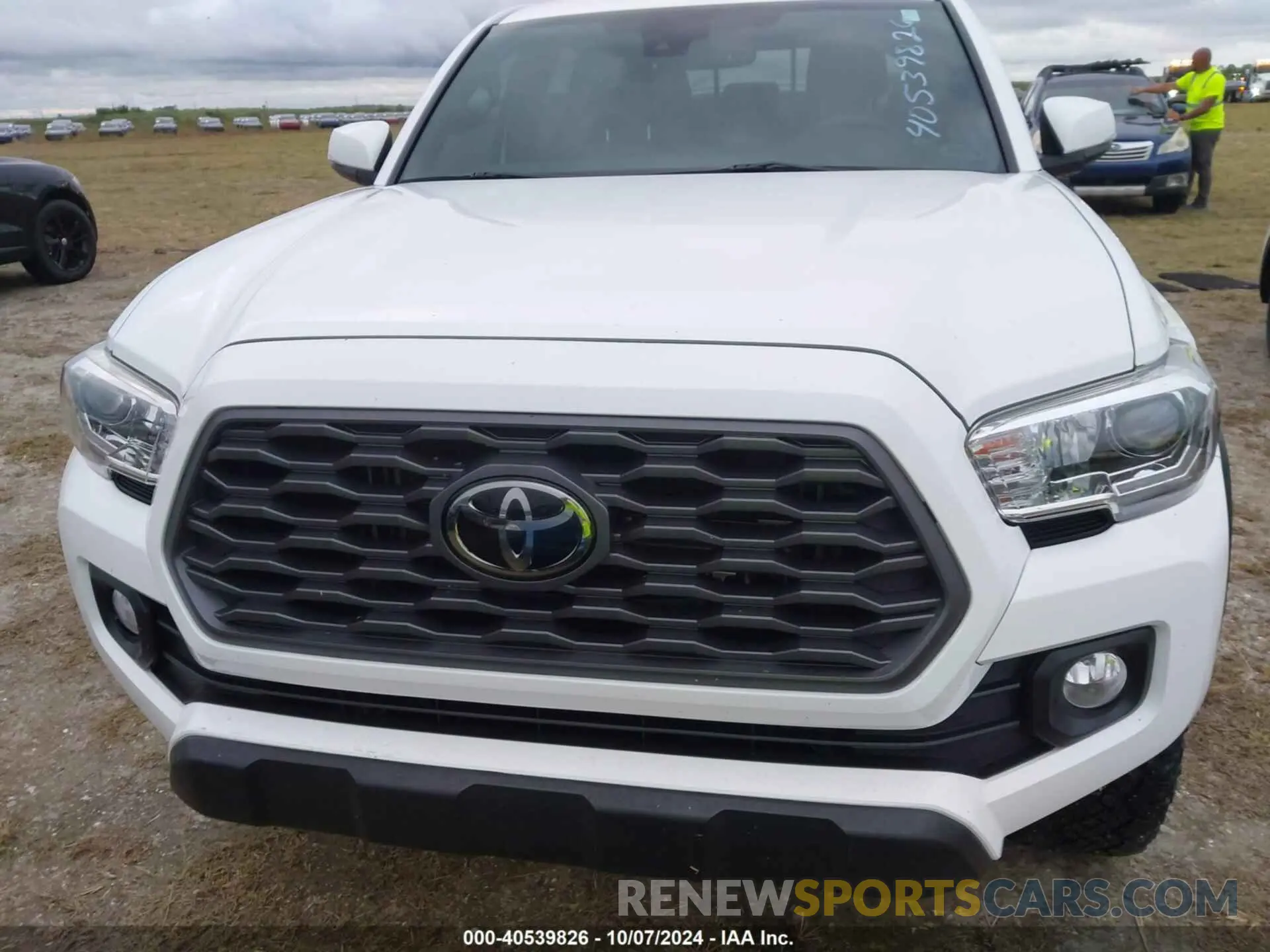 6 Photograph of a damaged car 3TMCZ5AN9LM321644 TOYOTA TACOMA 2020