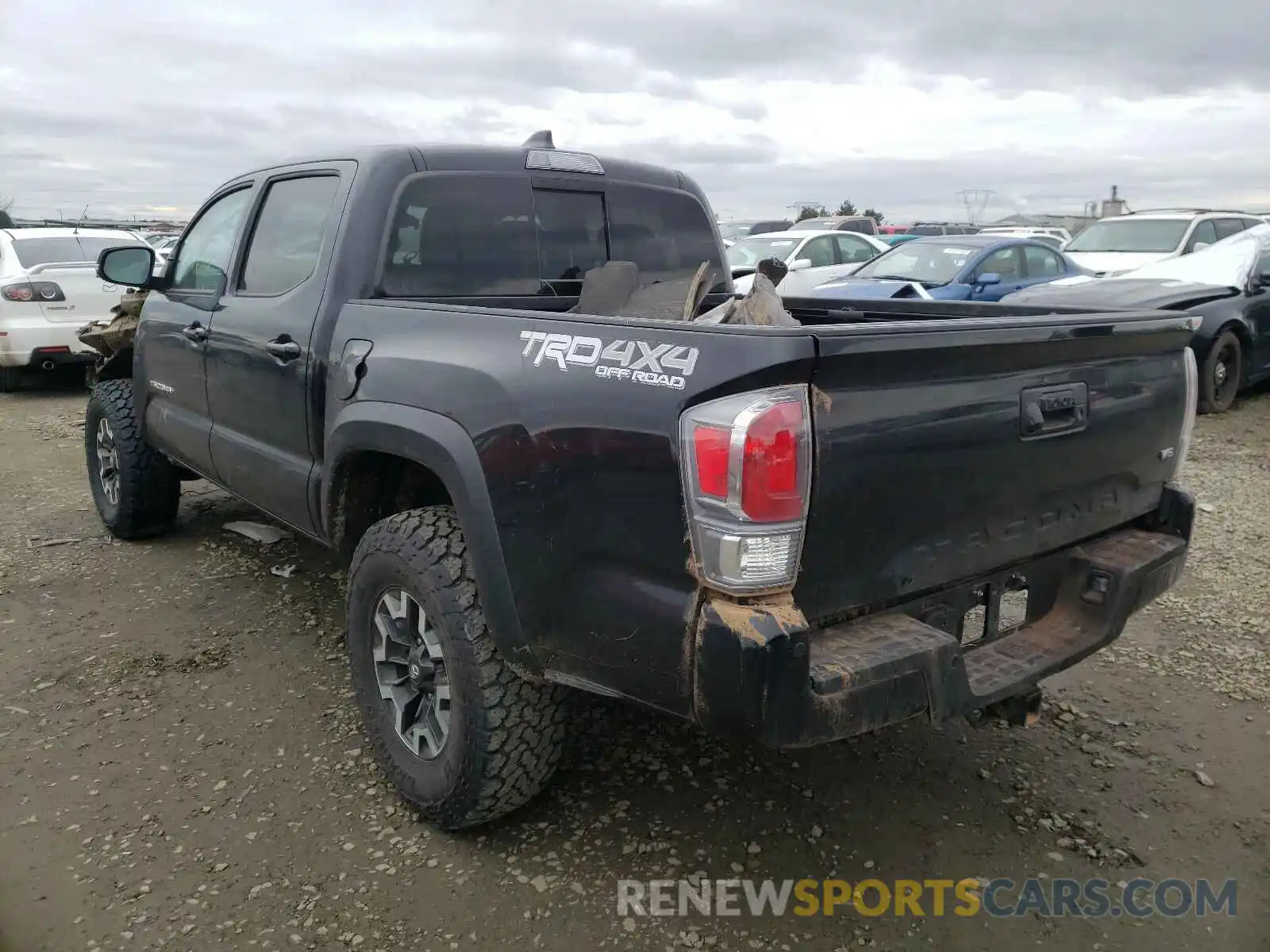 3 Photograph of a damaged car 3TMCZ5AN9LM324561 TOYOTA TACOMA 2020