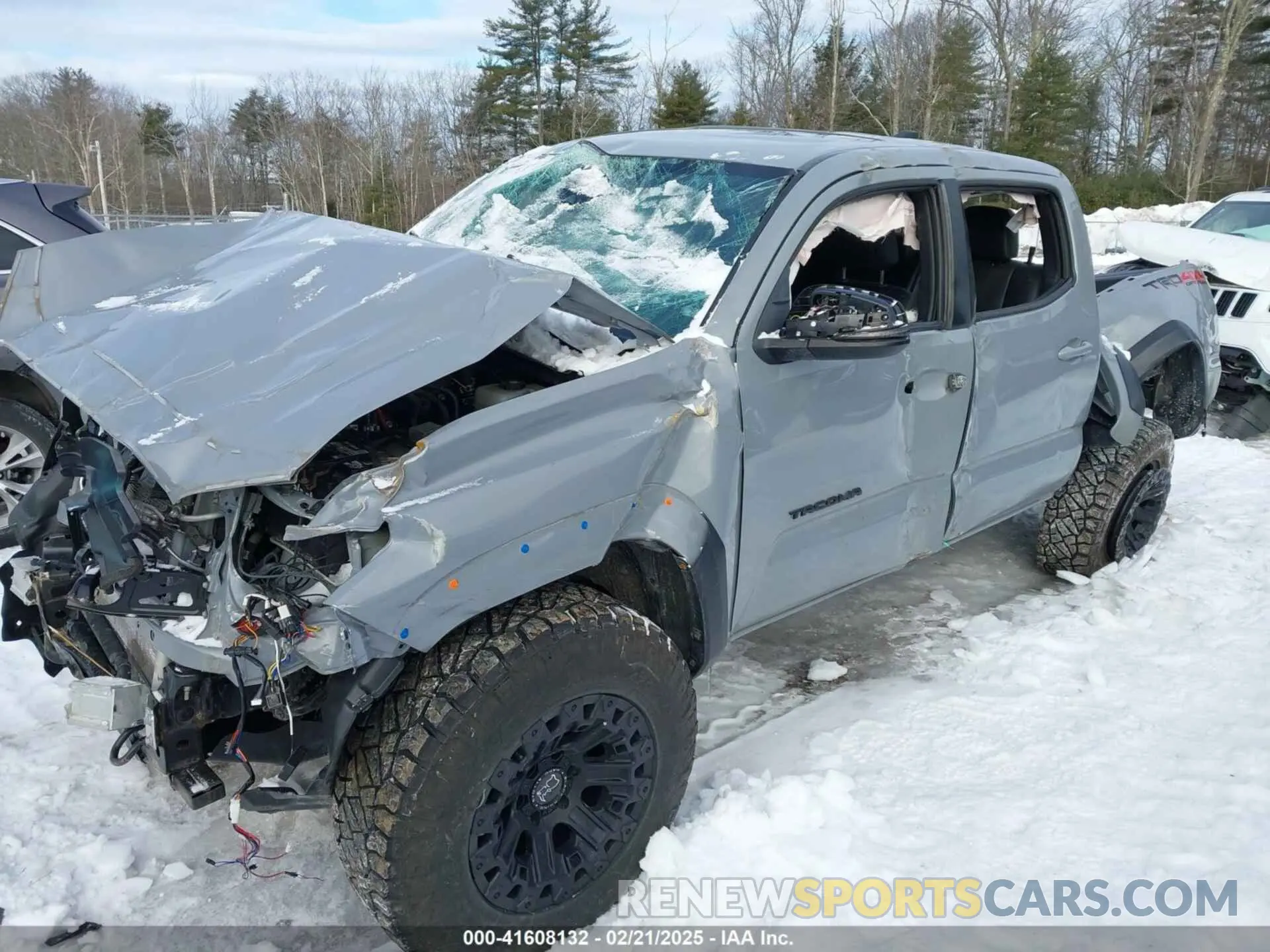 6 Photograph of a damaged car 3TMCZ5AN9LM339240 TOYOTA TACOMA 2020