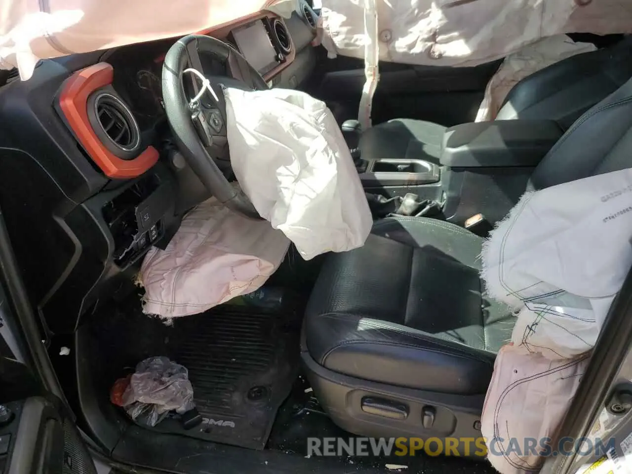7 Photograph of a damaged car 3TMCZ5AN9LM346205 TOYOTA TACOMA 2020