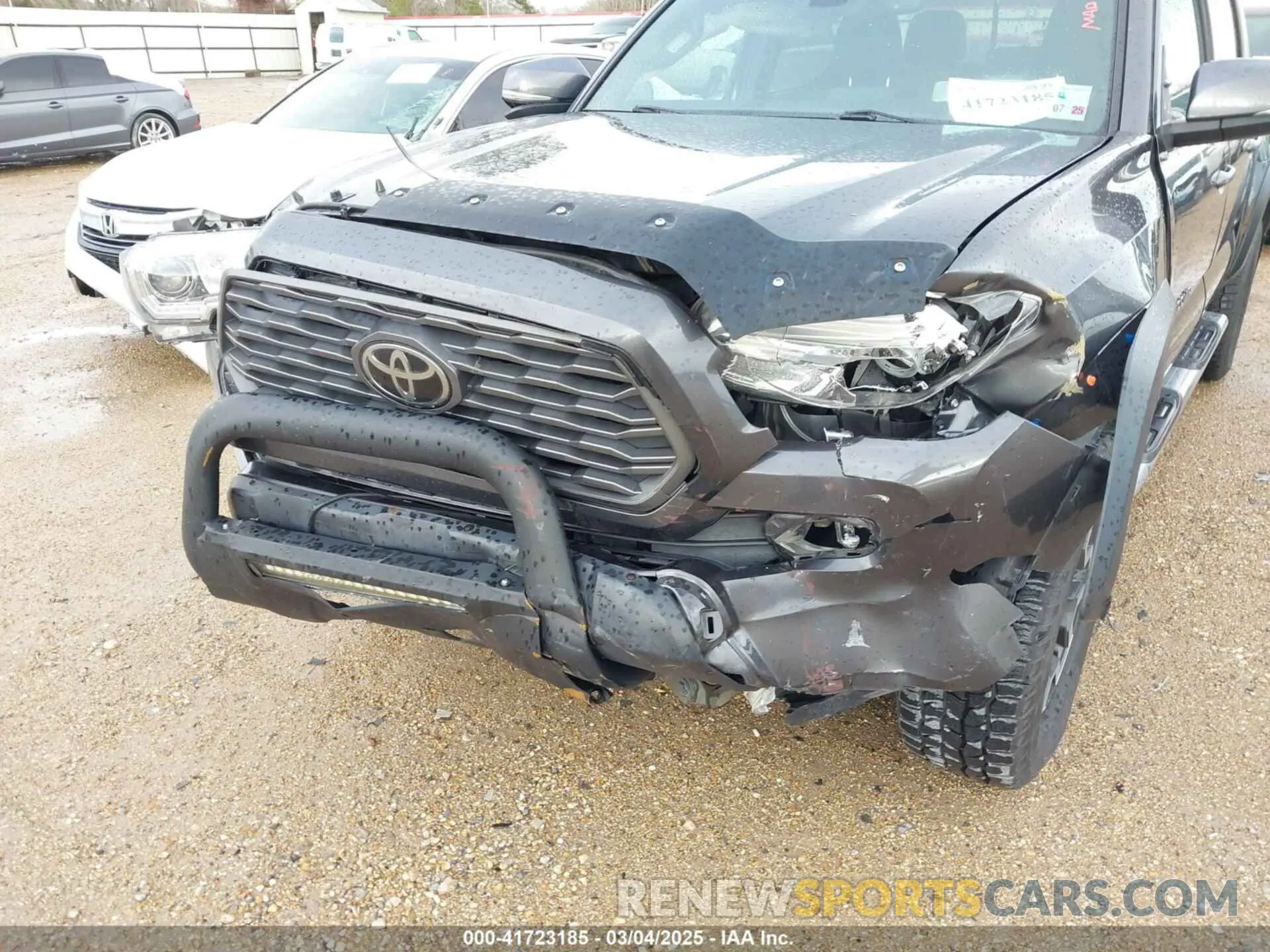 6 Photograph of a damaged car 3TMCZ5AN9LM350495 TOYOTA TACOMA 2020