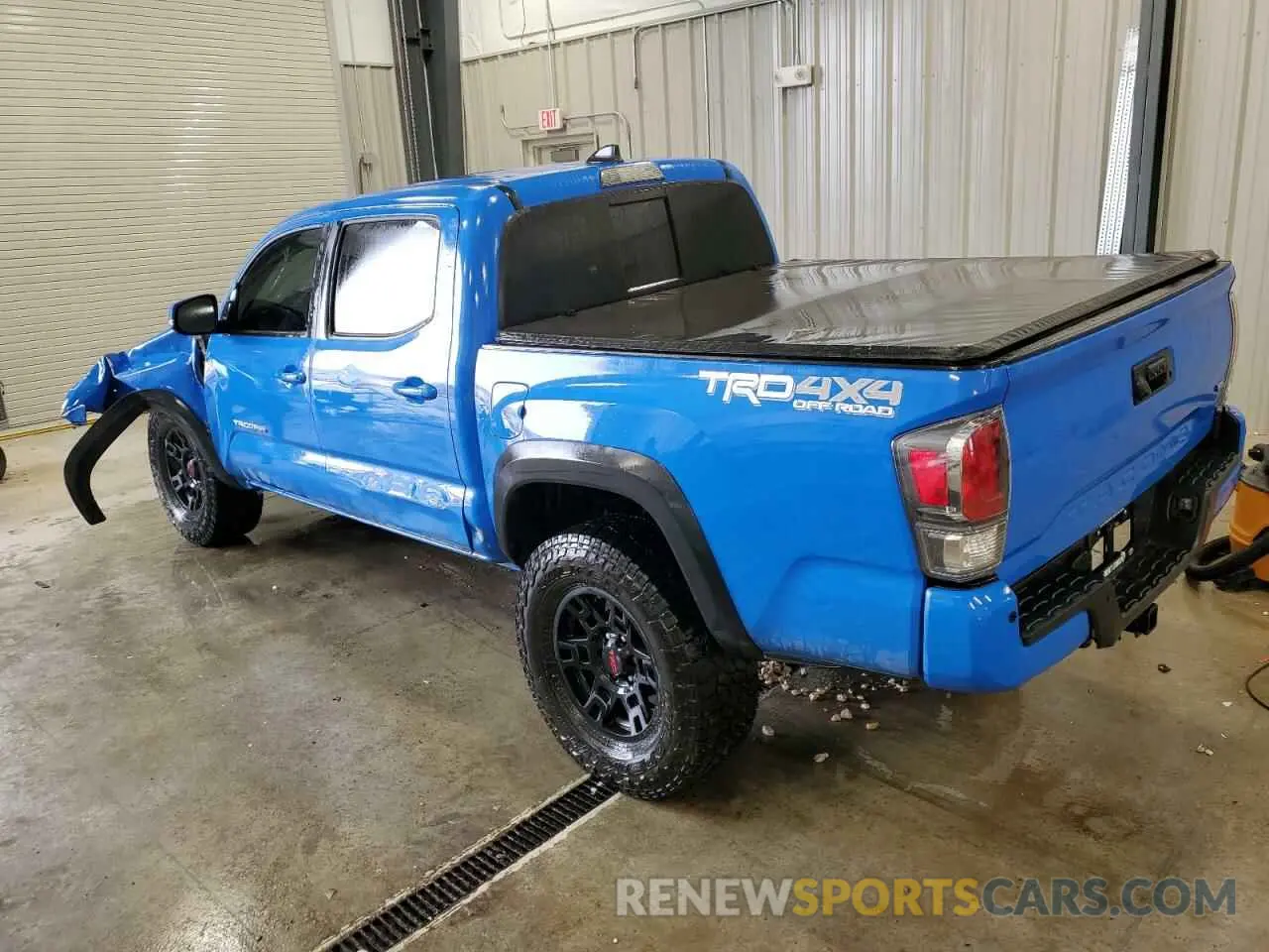 2 Photograph of a damaged car 3TMCZ5AN9LM351484 TOYOTA TACOMA 2020